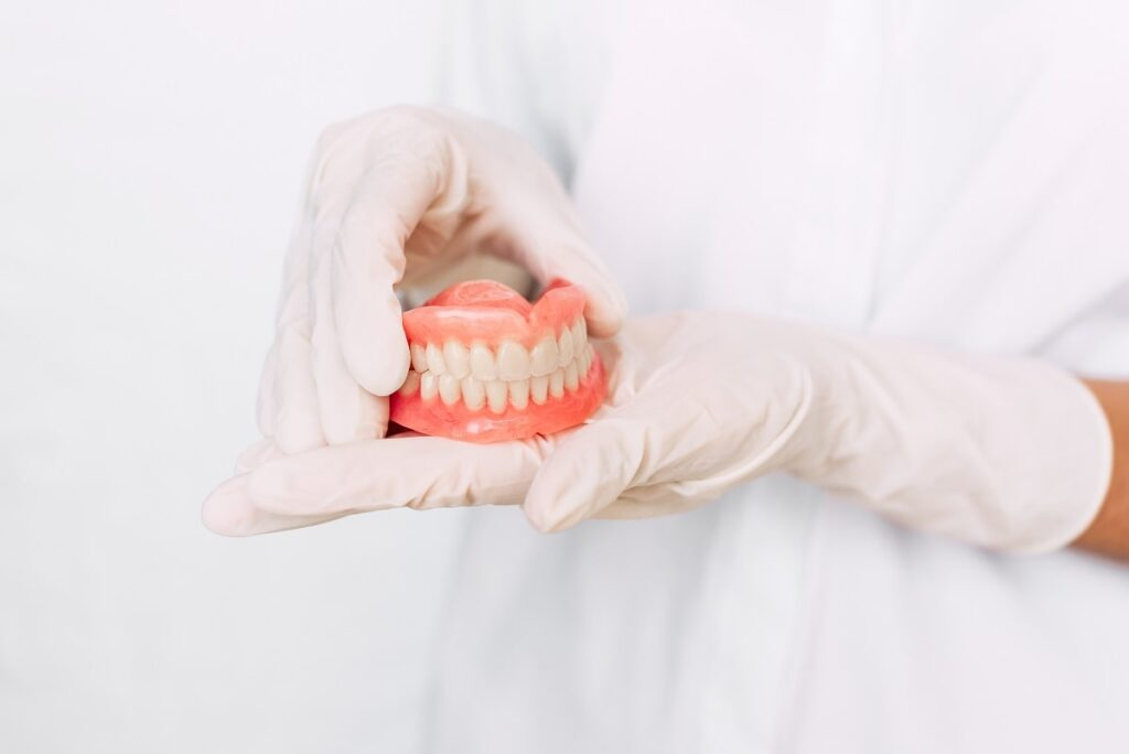 What are Porcelain Veneers?
